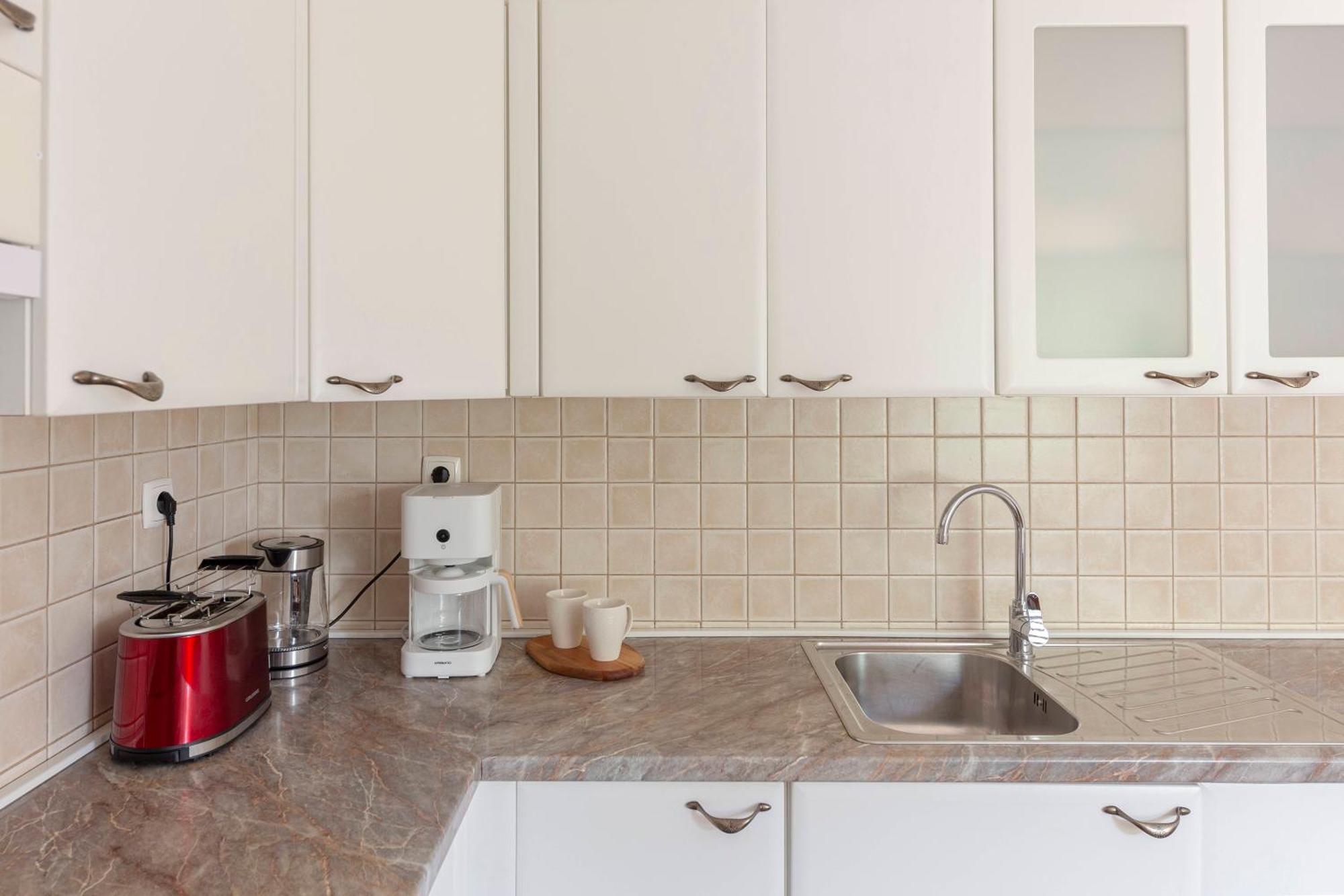 Cozy Garden Flat Apartment ลูบลิยานา ภายนอก รูปภาพ
